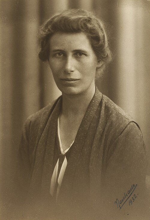 Inge Lehmann — Even Neuhaus (6.2.1863-20.4.1946) (Public domain) Inge Lehmann