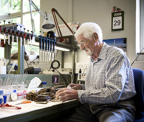 Jens Christian Skou — Lars Kruse (CC BY-SA 2.5) Jens Christian Skou