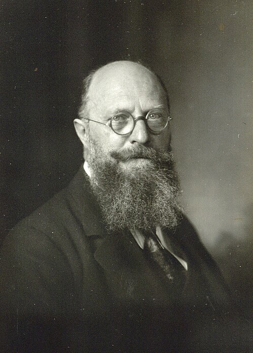 Thorvald Stauning — Francis Zachariae (1852–1936) (Public domain) Thorvald Stauning